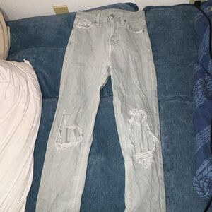 American Eagle Outfitters Light Gray Distressed Boyfriend Jeans